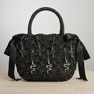 ​🖤 Gothic Woven Wicker Tote 🖤
